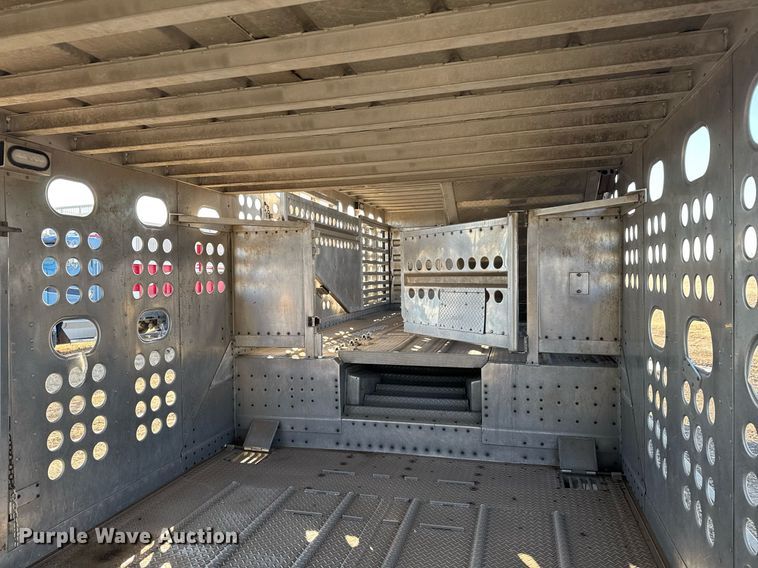 image for item NN9546 2019 Merritt livestock trailer