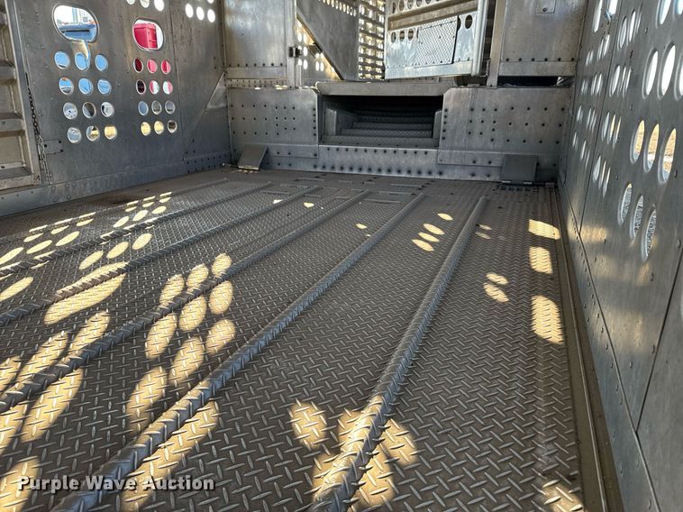 image for item NN9546 2019 Merritt livestock trailer