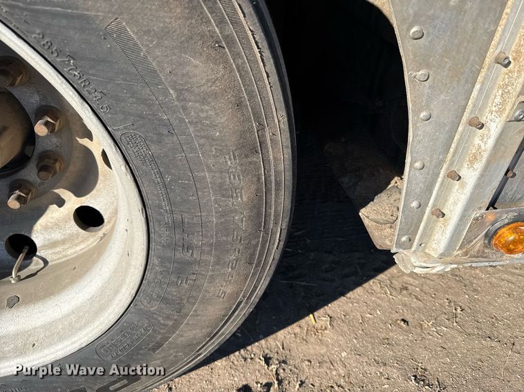 image for item NN9546 2019 Merritt livestock trailer