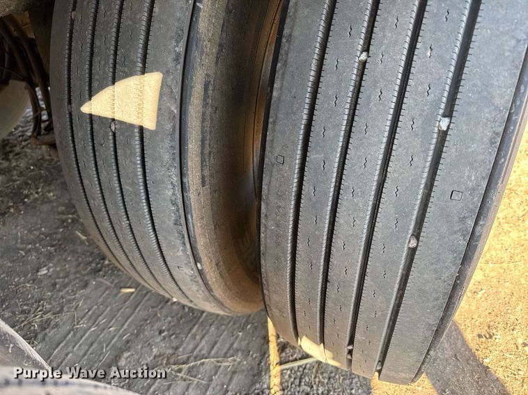 image for item NN9546 2019 Merritt livestock trailer