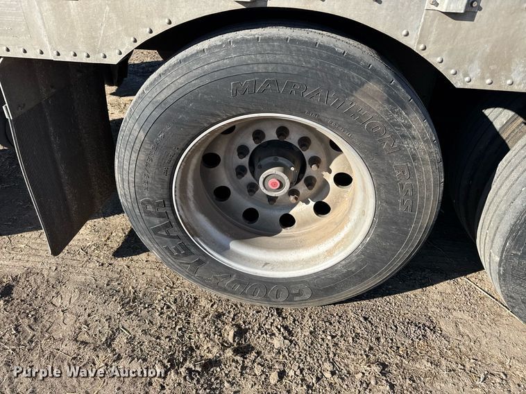 image for item NN9546 2019 Merritt livestock trailer