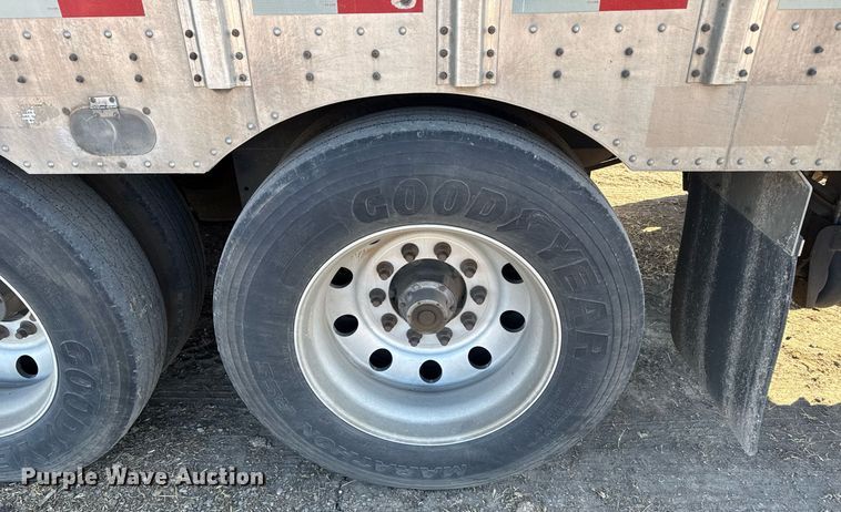 image for item NN9546 2019 Merritt livestock trailer