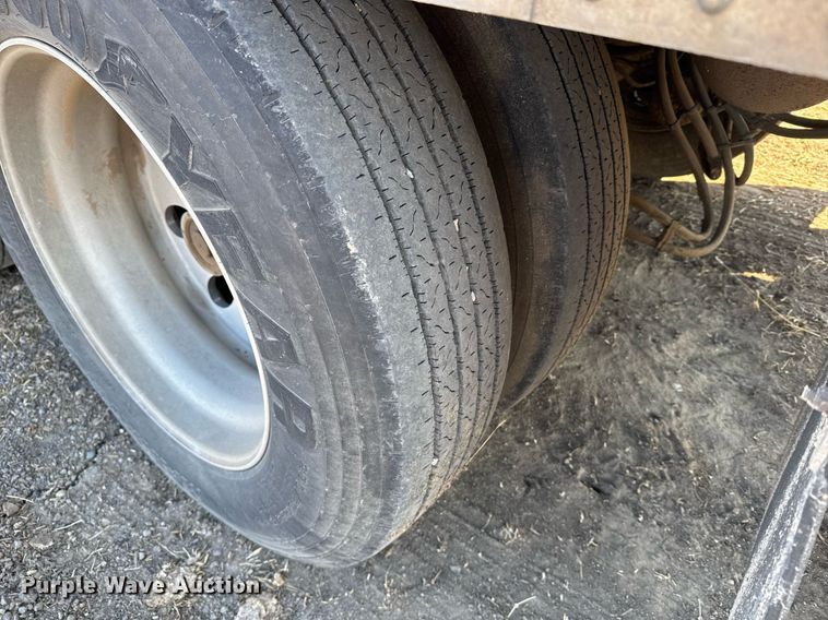 image for item NN9546 2019 Merritt livestock trailer