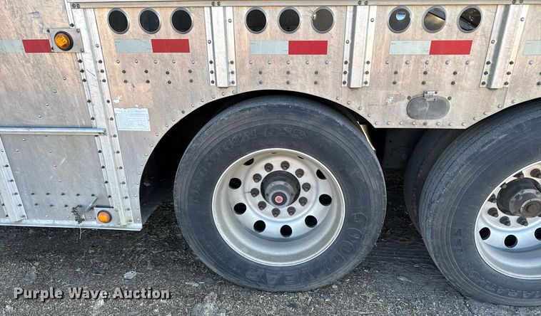 image for item NN9546 2019 Merritt livestock trailer