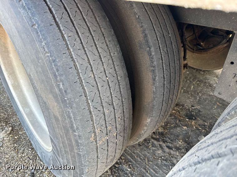 image for item NN9546 2019 Merritt livestock trailer