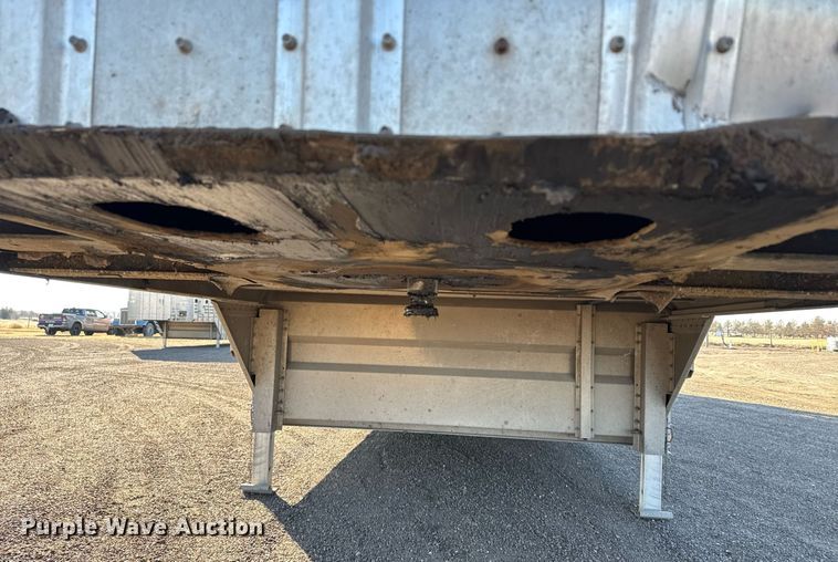 image for item NN9547 2017 Merritt livestock trailer