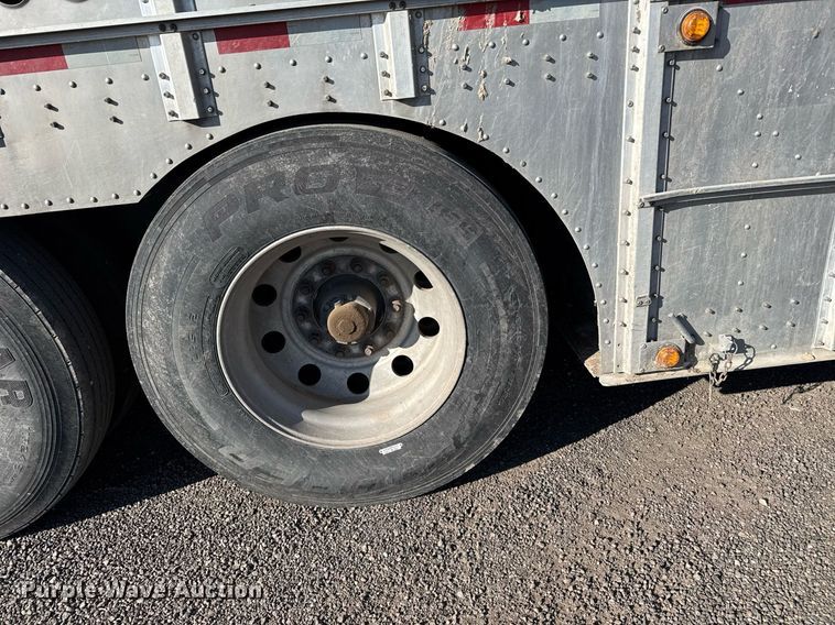 image for item NN9547 2017 Merritt livestock trailer