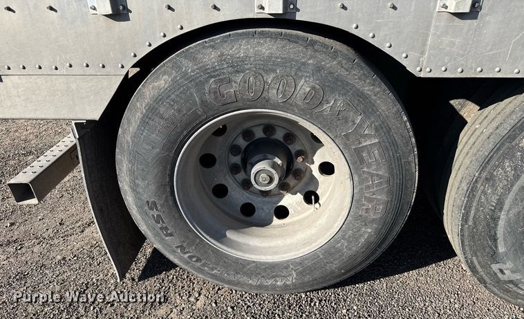 image for item NN9547 2017 Merritt livestock trailer