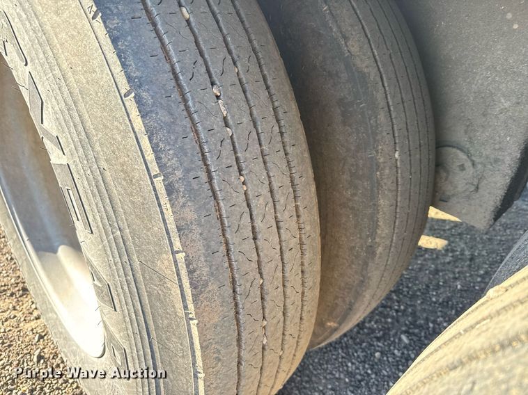 image for item NN9547 2017 Merritt livestock trailer