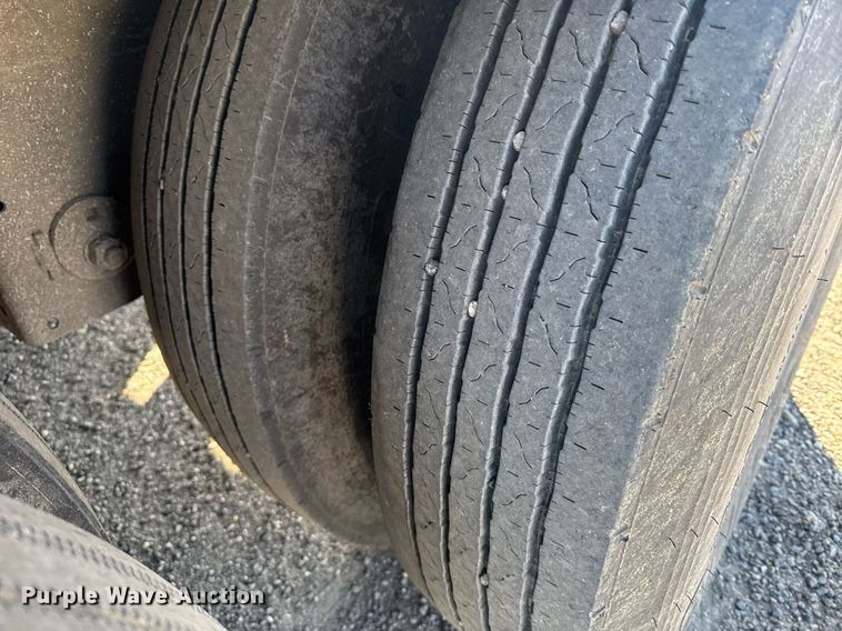 image for item NN9547 2017 Merritt livestock trailer