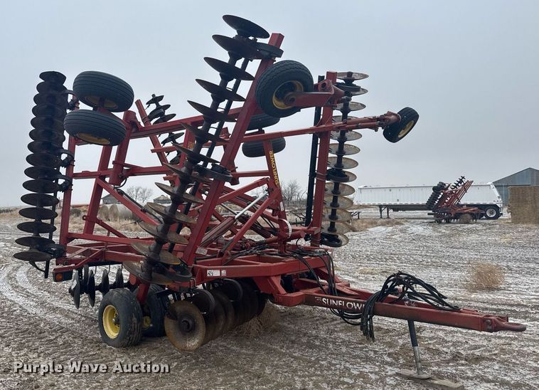 image for item NN9559 Sunflower 1233-29 double off-set disk