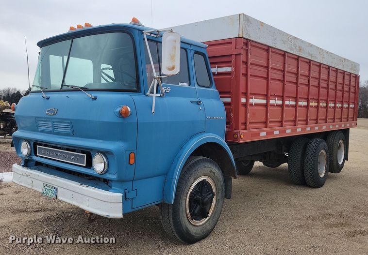 image for item OH9493 1974 Chevrolet  65 grain truck