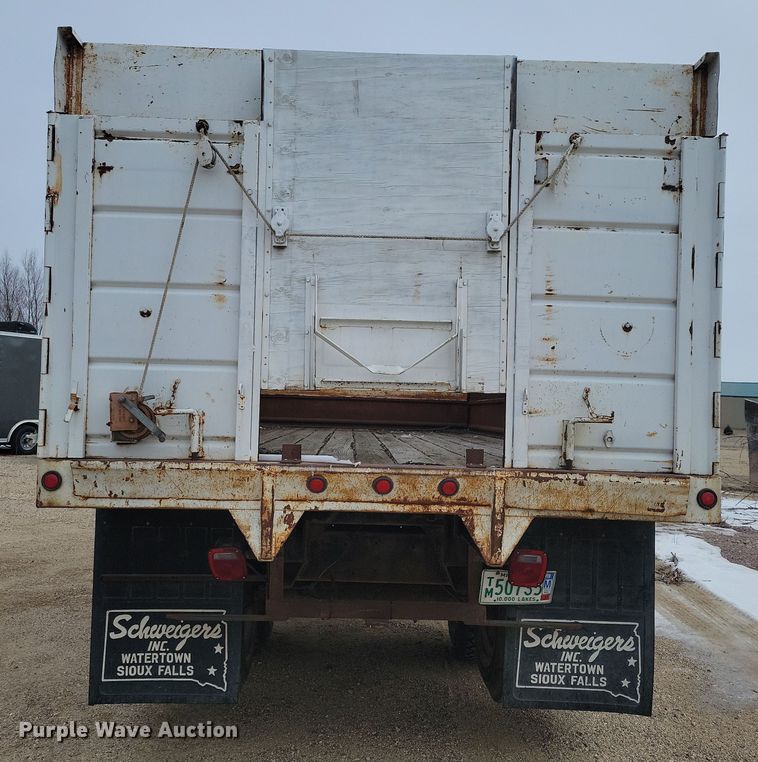 image for item OH9493 1974 Chevrolet  65 grain truck