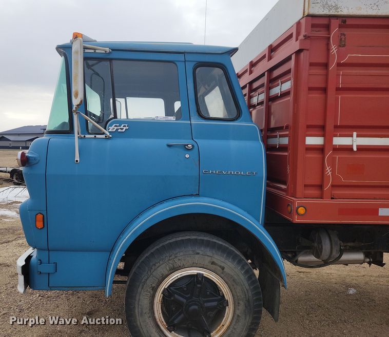 image for item OH9493 1974 Chevrolet  65 grain truck