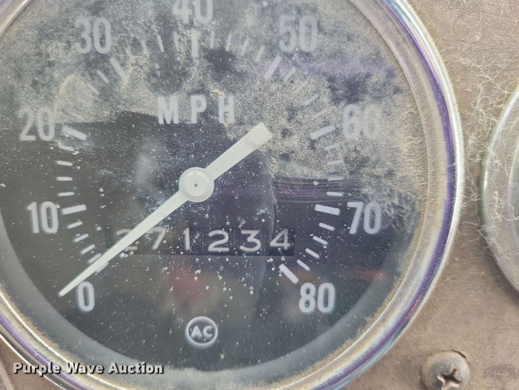 image for item OH9493 1974 Chevrolet  65 grain truck