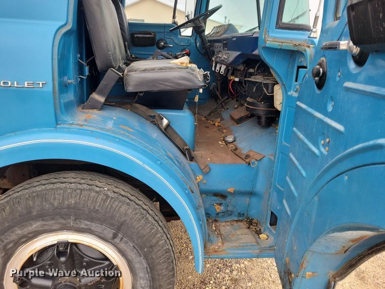 image for item OH9493 1974 Chevrolet  65 grain truck