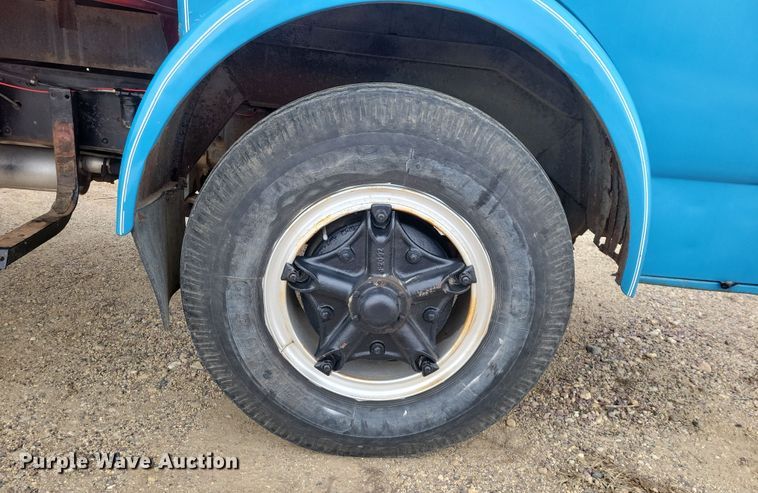 image for item OH9493 1974 Chevrolet  65 grain truck