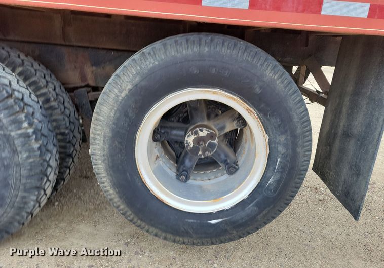 image for item OH9493 1974 Chevrolet  65 grain truck