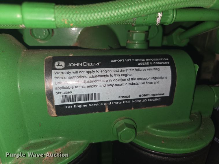 image for item YA0315 2019 John Deere CP690 cotton picker