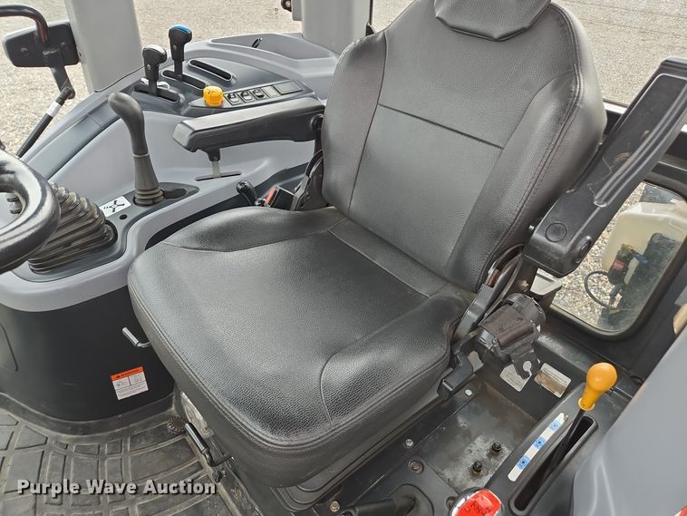 image for item YA0323 2017 Kioti PX1153 MFWD tractor