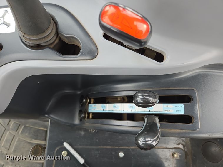 image for item YA0323 2017 Kioti PX1153 MFWD tractor