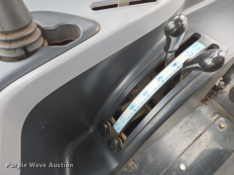 image for item YA0323 2017 Kioti PX1153 MFWD tractor