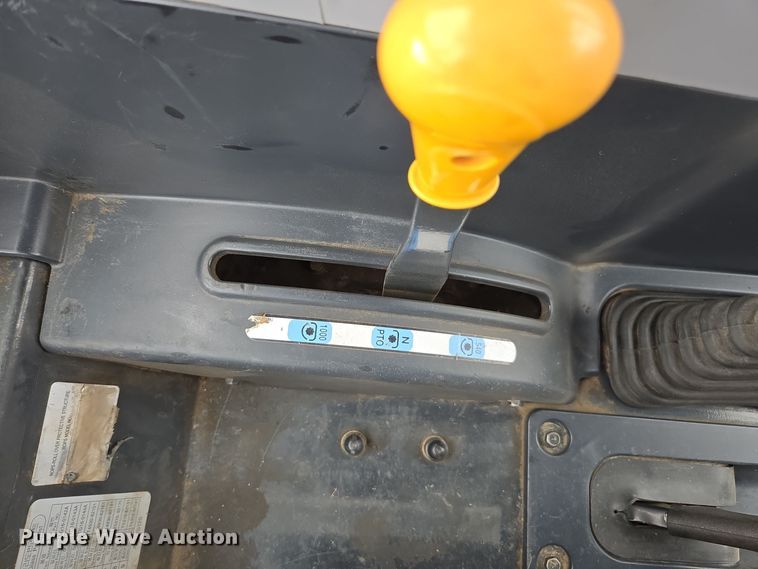 image for item YA0323 2017 Kioti PX1153 MFWD tractor