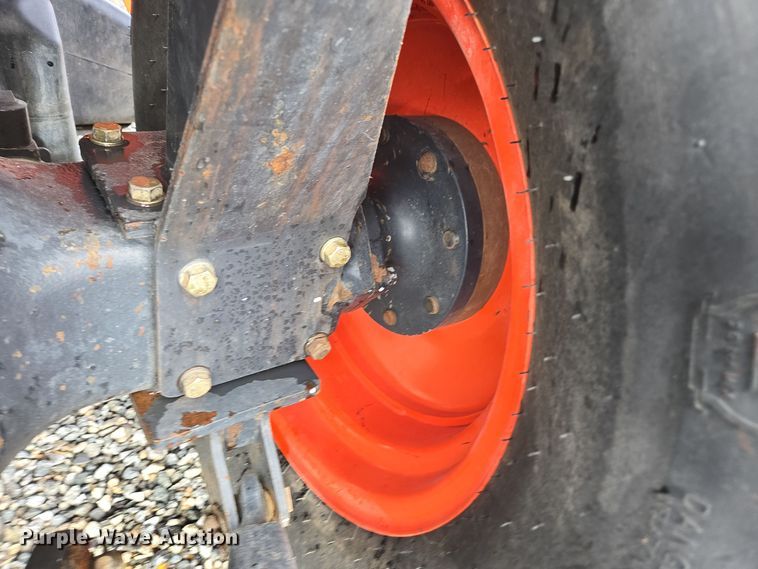 image for item YA0324 2017 Kioti RX6620 MFWD tractor