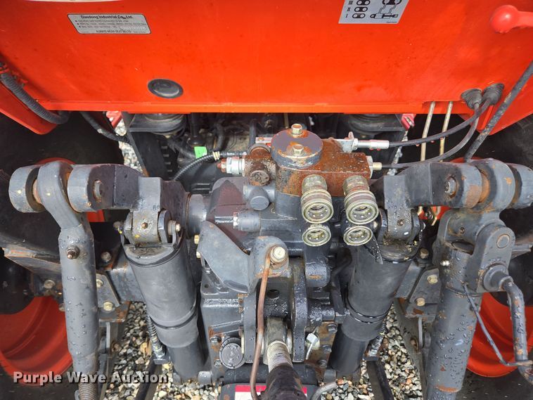 image for item YA0324 2017 Kioti RX6620 MFWD tractor