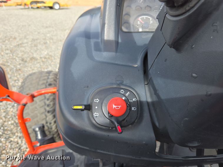 image for item YA0324 2017 Kioti RX6620 MFWD tractor