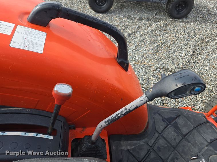 image for item YA0324 2017 Kioti RX6620 MFWD tractor