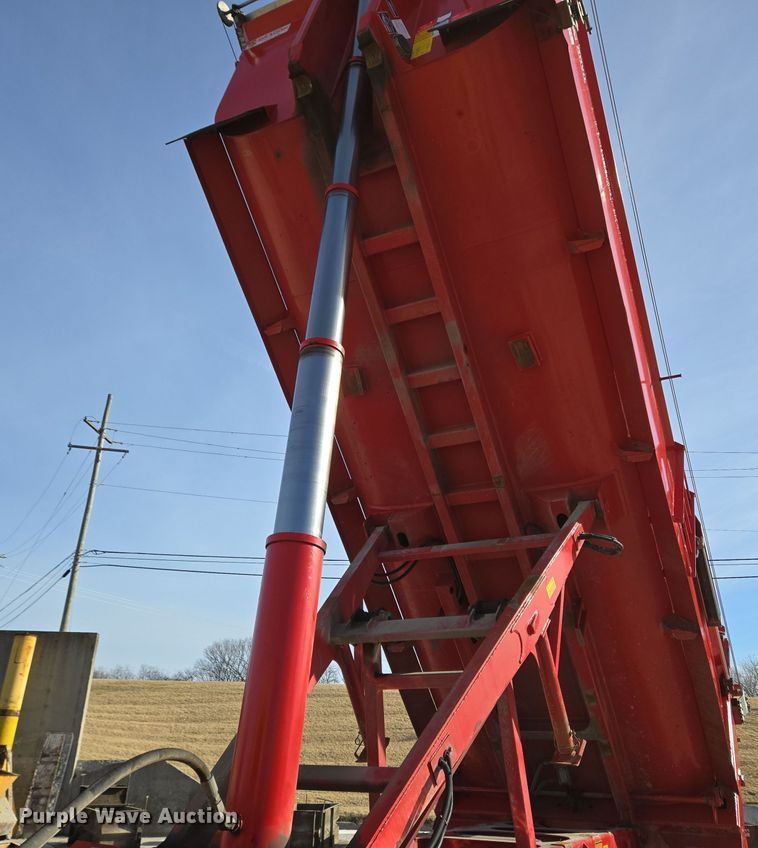 image for item DH9789 2017 Ranco end dump trailer