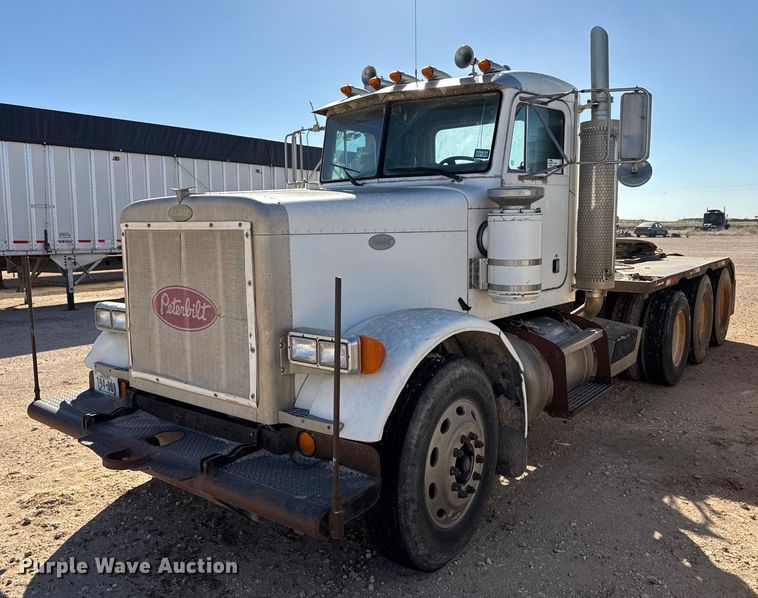 image for item DK6944 1998 Peterbilt 379 semi truck