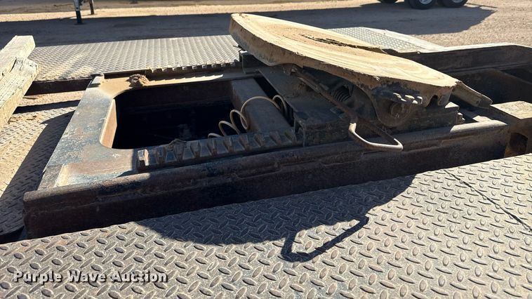 image for item DK6944 1998 Peterbilt 379 semi truck