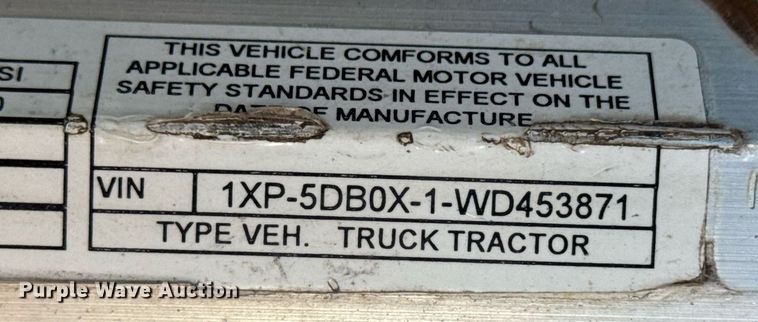 image for item DK6944 1998 Peterbilt 379 semi truck