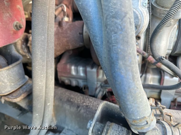 image for item DN0983 2015 Mack CXU613 semi truck