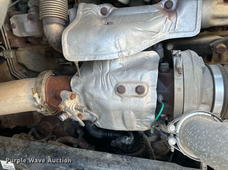 image for item DN0984 2015 Freightliner  Cascadia semi truck