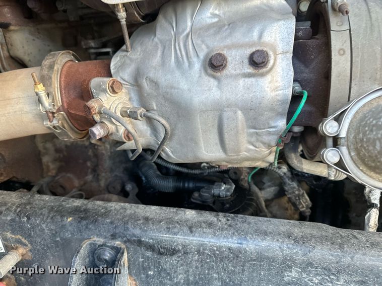 image for item DN0984 2015 Freightliner  Cascadia semi truck