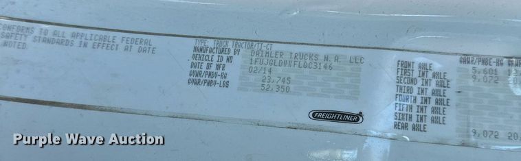 image for item DN0984 2015 Freightliner  Cascadia semi truck