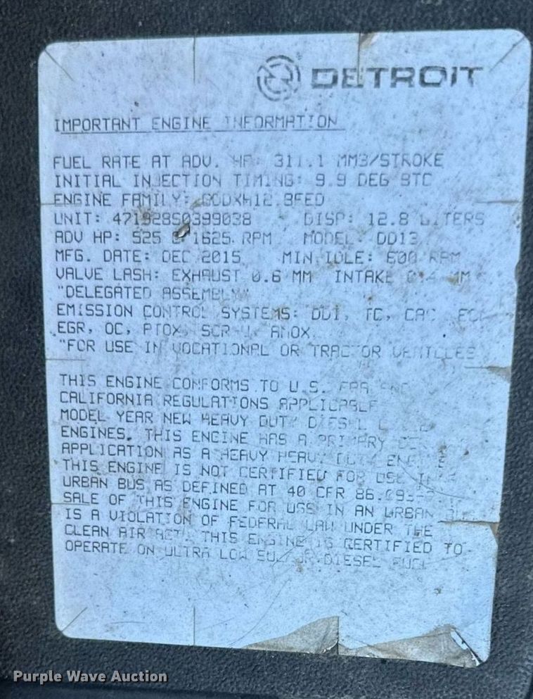 image for item DN0985 2017 Freightliner  Cascadia semi truck