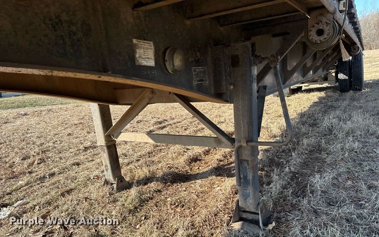 image for item DO0318 1999 Dorsey flatbed trailer