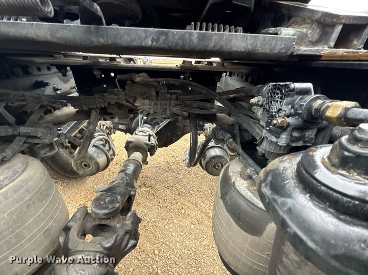 image for item DO0362 2018 Kenworth T680 semi truck