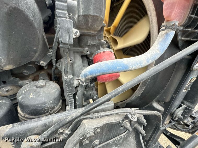 image for item DO0362 2018 Kenworth T680 semi truck