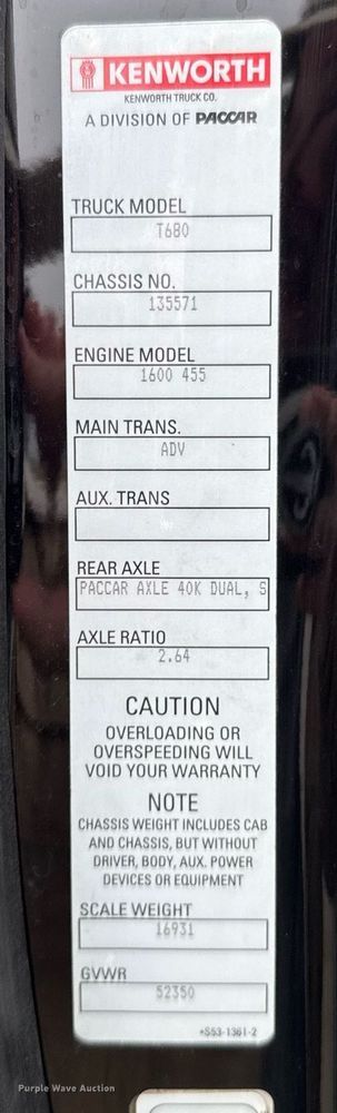 image for item DO0362 2018 Kenworth T680 semi truck