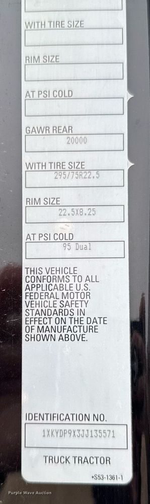 image for item DO0362 2018 Kenworth T680 semi truck