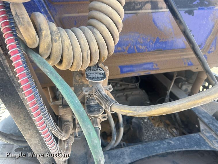 image for item DP6129 2014 Mack CXU613 semi truck