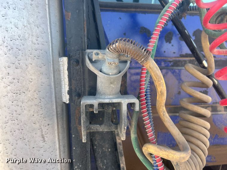 image for item DP6129 2014 Mack CXU613 semi truck