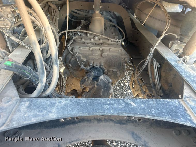 image for item DP6129 2014 Mack CXU613 semi truck