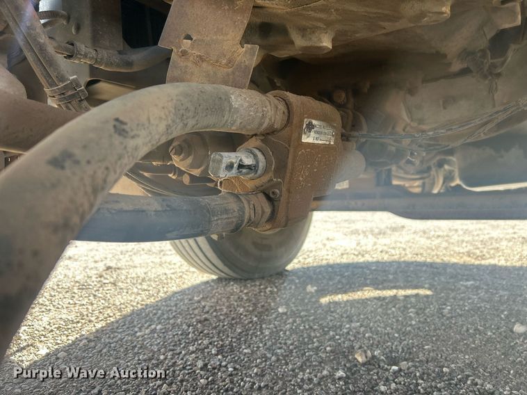 image for item DP6129 2014 Mack CXU613 semi truck