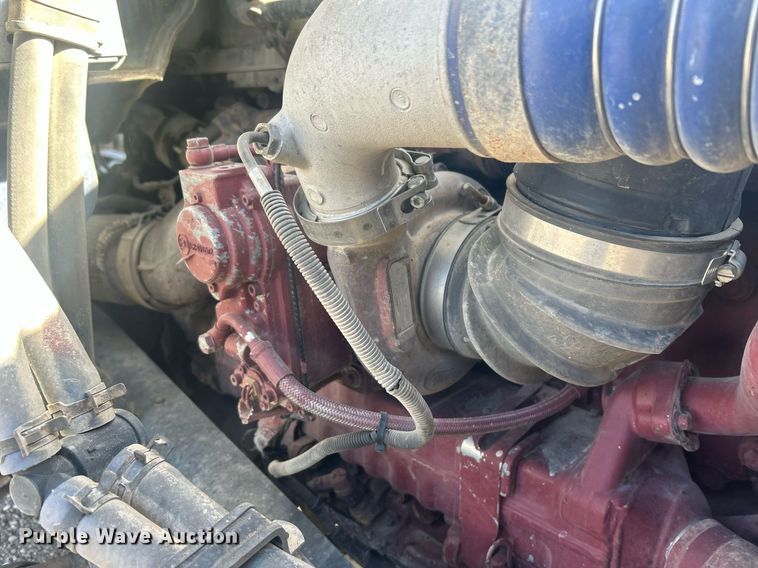 image for item DP6129 2014 Mack CXU613 semi truck